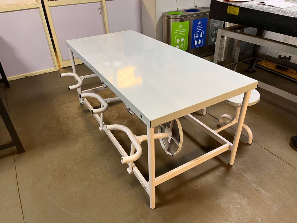 6-seater SS dining table – dismantle type, complete set